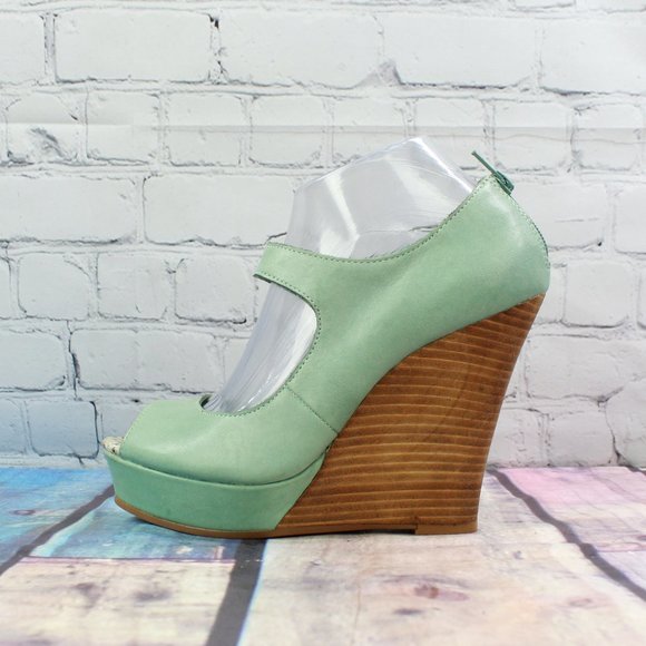 Seychelles Shoes - Seychelles Turquoise Downtime Wedge Sandal Sz 8.5